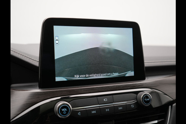 Ford Kuga 2.5 Vignale PHEV 225pk Dealer O.H. | Trekhaak Af Fabriek | Panodak | Adaptive Cruise | 360 Camera | Head Up | Bang & Olufsen | Lederen Sportstoelen Memory & Verwarmd | Stuur Verwarmd | Keyless | Blis | DAB |