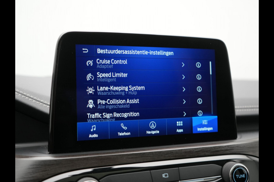 Ford Kuga 2.5 Vignale PHEV 225pk Dealer O.H. | Trekhaak Af Fabriek | Panodak | Adaptive Cruise | 360 Camera | Head Up | Bang & Olufsen | Lederen Sportstoelen Memory & Verwarmd | Stuur Verwarmd | Keyless | Blis | DAB |