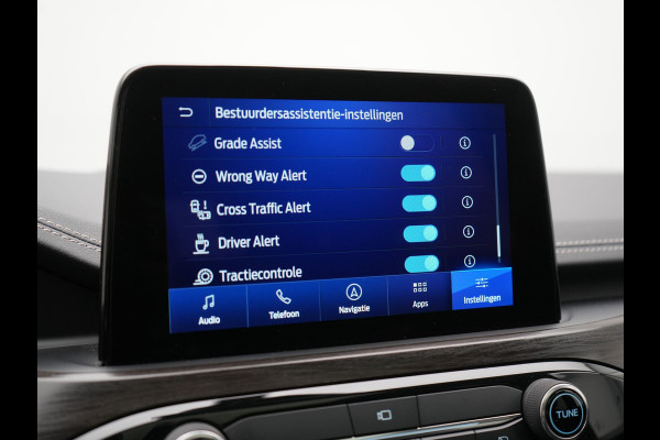 Ford Kuga 2.5 Vignale PHEV 225pk Dealer O.H. | Trekhaak Af Fabriek | Panodak | Adaptive Cruise | 360 Camera | Head Up | Bang & Olufsen | Lederen Sportstoelen Memory & Verwarmd | Stuur Verwarmd | Keyless | Blis | DAB |