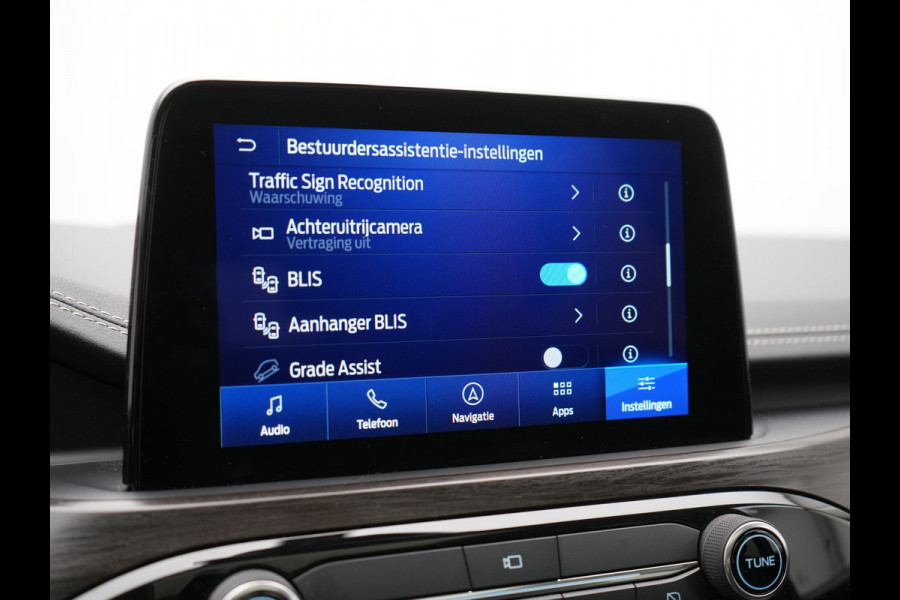 Ford Kuga 2.5 Vignale PHEV 225pk Dealer O.H. | Trekhaak Af Fabriek | Panodak | Adaptive Cruise | 360 Camera | Head Up | Bang & Olufsen | Lederen Sportstoelen Memory & Verwarmd | Stuur Verwarmd | Keyless | Blis | DAB |