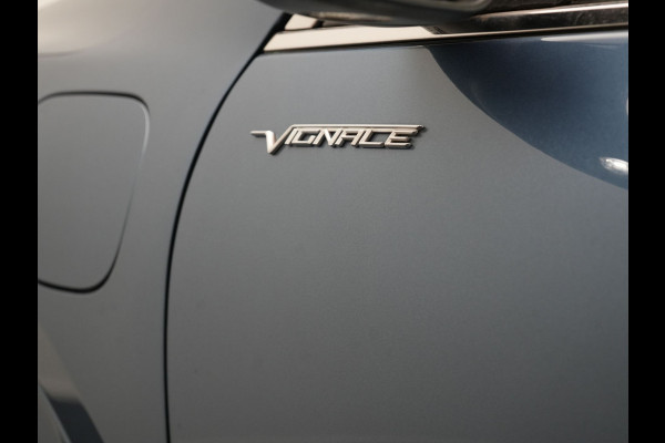 Ford Kuga 2.5 Vignale PHEV 225pk Dealer O.H. | Trekhaak Af Fabriek | Panodak | Adaptive Cruise | 360 Camera | Head Up | Bang & Olufsen | Lederen Sportstoelen Memory & Verwarmd | Stuur Verwarmd | Keyless | Blis | DAB |