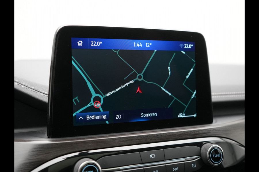 Ford Kuga 2.5 Vignale PHEV 225pk Dealer O.H. | Trekhaak Af Fabriek | Panodak | Adaptive Cruise | 360 Camera | Head Up | Bang & Olufsen | Lederen Sportstoelen Memory & Verwarmd | Stuur Verwarmd | Keyless | Blis | DAB |