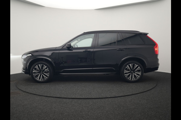 Volvo XC90 T8 Recharge AWD R-Design 7 Persoons PHEV 455pk Long Range | Panodak | Adaptive Cruise | Camera | Harman / Kardon | Lederen Sportstoelen Memory & Verwarmd | Google Assistent | Stuur Verwarmd | Keyless | Blis | Plug In Hybrid |