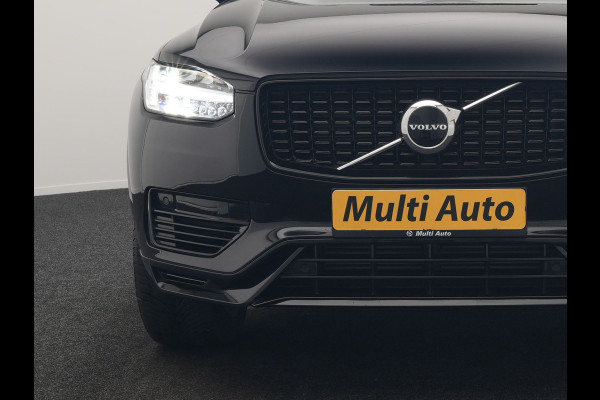 Volvo XC90 T8 Recharge AWD R-Design 7 Persoons PHEV 455pk Long Range | Panodak | Adaptive Cruise | Camera | Harman / Kardon | Lederen Sportstoelen Memory & Verwarmd | Google Assistent | Stuur Verwarmd | Keyless | Blis | Plug In Hybrid |