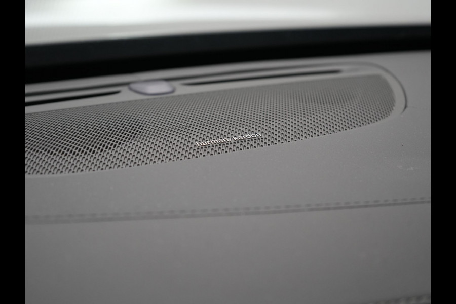 Volvo XC90 T8 Recharge AWD R-Design 7 Persoons PHEV 455pk Long Range | Panodak | Adaptive Cruise | Camera | Harman / Kardon | Lederen Sportstoelen Memory & Verwarmd | Google Assistent | Stuur Verwarmd | Keyless | Blis | Plug In Hybrid |