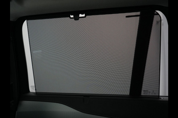 Volvo XC90 T8 Recharge AWD R-Design 7 Persoons PHEV 455pk Long Range | Panodak | Adaptive Cruise | Camera | Harman / Kardon | Lederen Sportstoelen Memory & Verwarmd | Google Assistent | Stuur Verwarmd | Keyless | Blis | Plug In Hybrid |