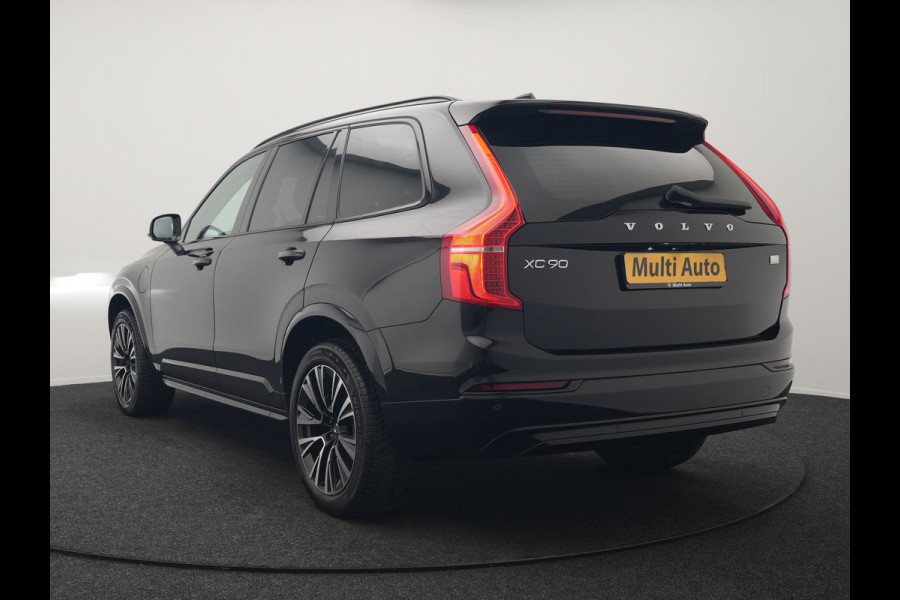 Volvo XC90 T8 Recharge AWD R-Design 7 Persoons PHEV 455pk Long Range | Panodak | Adaptive Cruise | Camera | Harman / Kardon | Lederen Sportstoelen Memory & Verwarmd | Google Assistent | Stuur Verwarmd | Keyless | Blis | Plug In Hybrid |