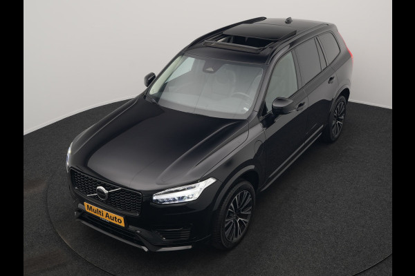 Volvo XC90 T8 Recharge AWD R-Design 7 Persoons PHEV 455pk Long Range | Panodak | Adaptive Cruise | Camera | Harman / Kardon | Lederen Sportstoelen Memory & Verwarmd | Google Assistent | Stuur Verwarmd | Keyless | Blis | Plug In Hybrid |