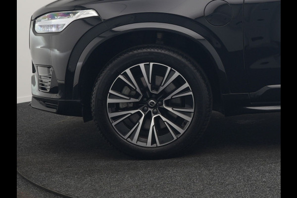 Volvo XC90 T8 Recharge AWD R-Design 7 Persoons PHEV 455pk Long Range | Panodak | Adaptive Cruise | Camera | Harman / Kardon | Lederen Sportstoelen Memory & Verwarmd | Google Assistent | Stuur Verwarmd | Keyless | Blis | Plug In Hybrid |