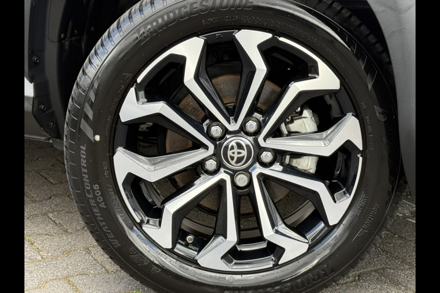 Toyota Yaris Cross 1.5 Hybrid Team D | Navi | ACC | CarPlay | Camera | Keyless