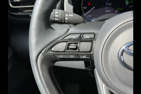 Toyota Yaris Cross 1.5 Hybrid Team D | Navi | ACC | CarPlay | Camera | Keyless