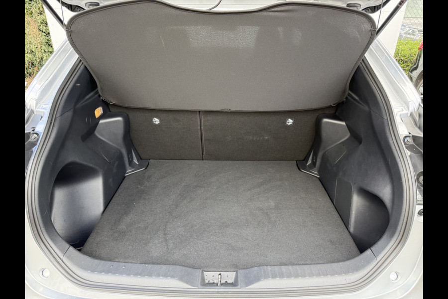 Toyota Yaris Cross 1.5 Hybrid Team D | Navi | ACC | CarPlay | Camera | Keyless