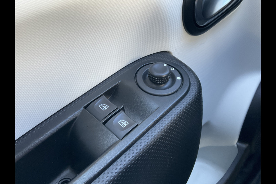 Renault Twingo 1.0 SCe Collection 5-Deurs Cruise Airco Elek.Pakket NL-Auto!