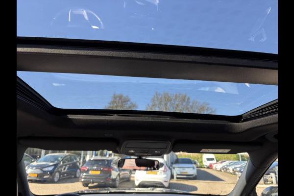 Ford Explorer 3.0 V6 EcoBoost PHEV Platinum 457pk | 7 persoons | Trekhaak | Panoramadak | BTW verrekenbaar | Adaptieve Cruise | Lederen bekleding | Stoelverwarming