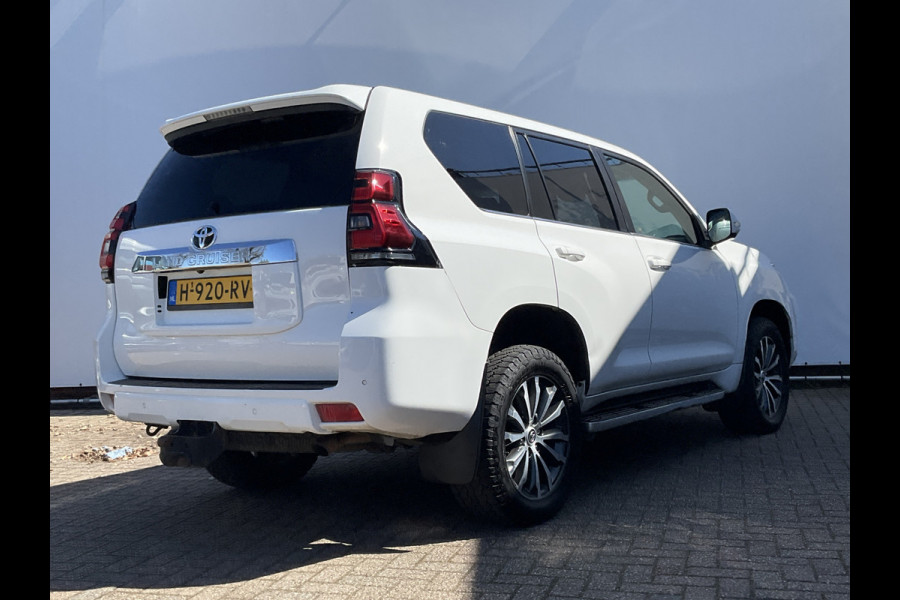 Toyota Land Cruiser 5-Pers 2.8 D-4D Professional 5p. 360° Leer Stoelverw+koel Trekhaak (3000kg)