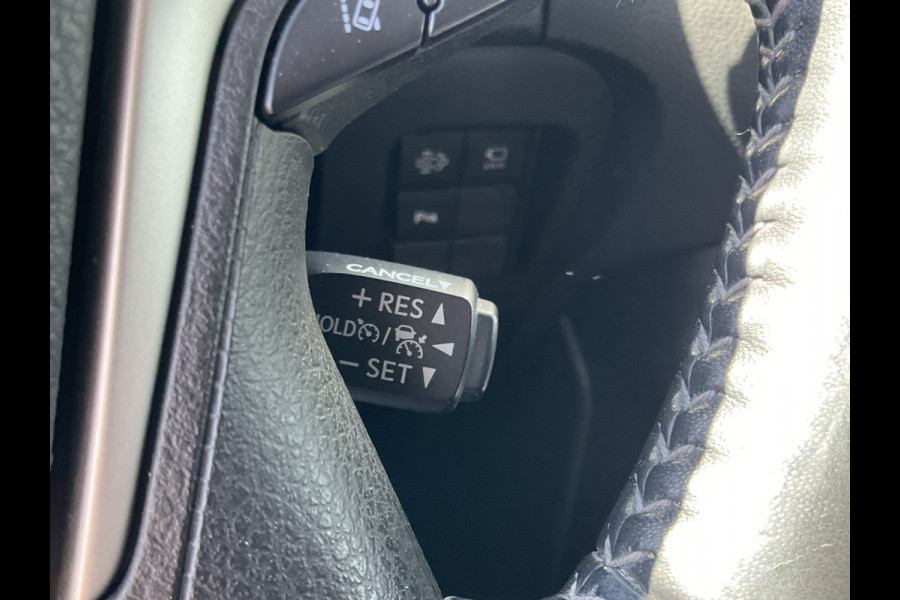 Toyota Land Cruiser 5-Pers 2.8 D-4D Professional 5p. 360° Leer Stoelverw+koel Trekhaak (3000kg)