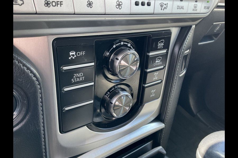 Toyota Land Cruiser 5-Pers 2.8 D-4D Professional 5p. 360° Leer Stoelverw+koel Trekhaak (3000kg)