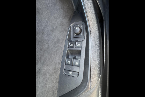 Škoda Kodiaq 1.5 TSI Sportline Business 7p. | AUTOM. | SPORTLINE | MEMORY STOELEN | CAMERA