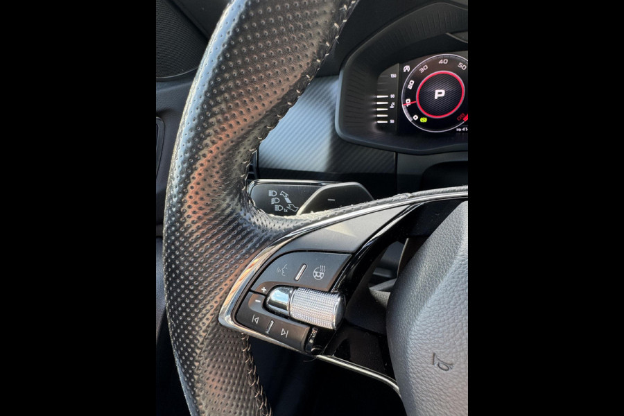 Škoda Kodiaq 1.5 TSI Sportline Business 7p. | AUTOM. | SPORTLINE | MEMORY STOELEN | CAMERA