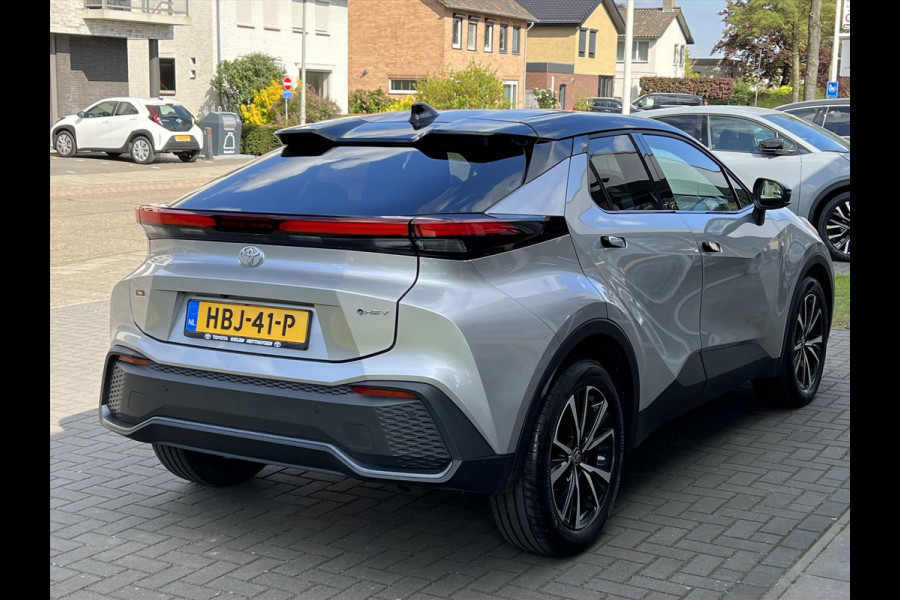 Toyota C-HR 1.8 Hybrid First Edition | Elektrische achterklep, Groot scherm, Parkeersensoren, Dodehoekherkenning, Stuurverwarming
