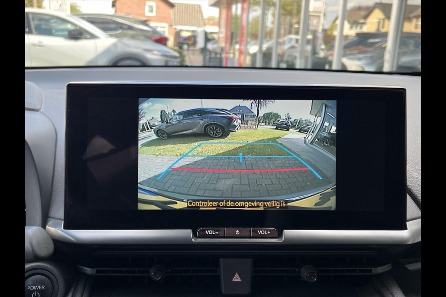 Toyota C-HR 1.8 Hybrid First Edition | Elektrische achterklep, Groot scherm, Parkeersensoren, Dodehoekherkenning, Stuurverwarming