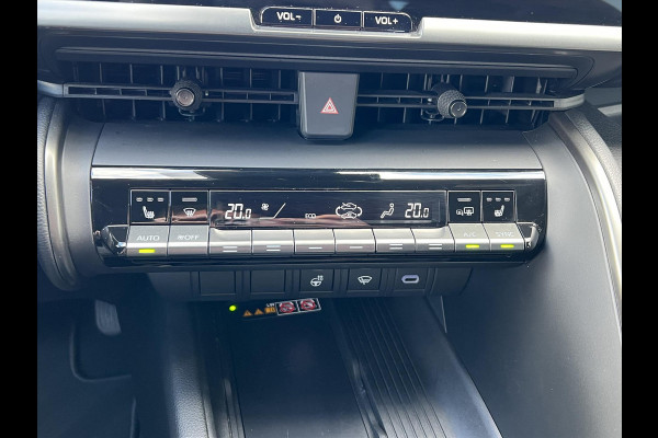 Toyota C-HR 1.8 Hybrid First Edition | Elektrische achterklep, Groot scherm, Parkeersensoren, Dodehoekherkenning, Stuurverwarming