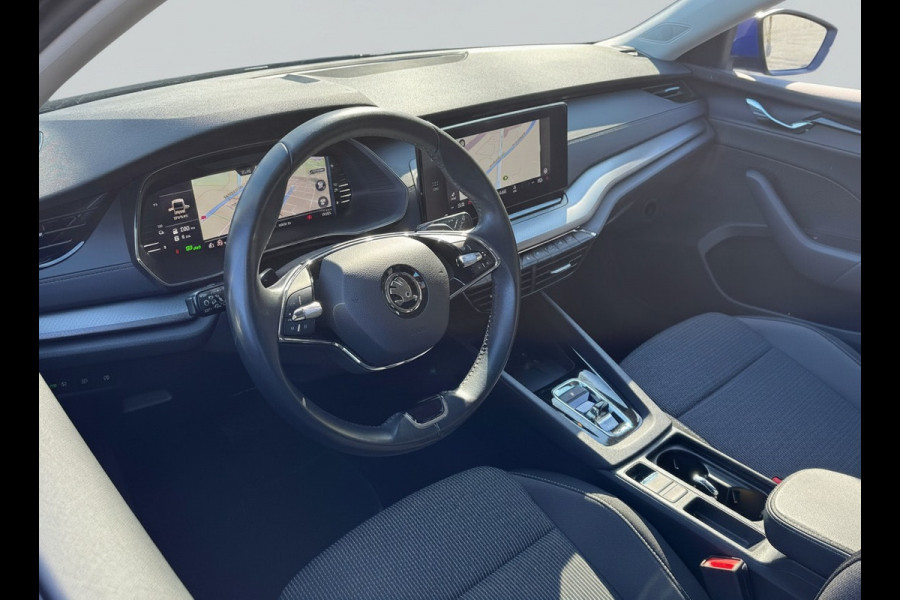 Škoda Octavia Combi TSI iV 204PK PHEV BUSINESS EDITION TREKHAAK/NAVI/CARPLAY