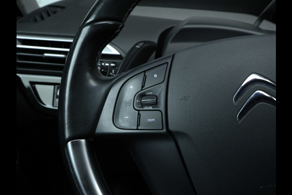 Citroën Grand C4 Spacetourer 1.2 PureTech Shine 7P Sport (APPLE CARPLAY,NAVI,CAMERA,DIGITAL COCKPIT,PDC,GETINT,LED,SPORTSTOELEN)