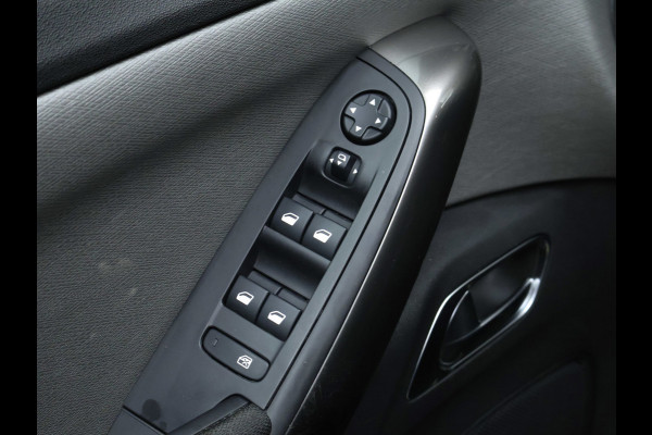 Citroën Grand C4 Spacetourer 1.2 PureTech Shine 7P Sport (APPLE CARPLAY,NAVI,CAMERA,DIGITAL COCKPIT,PDC,GETINT,LED,SPORTSTOELEN)