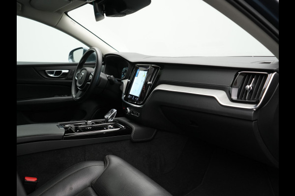 Volvo V60 T6 Recharge AWD Inscription PHEV 340pk Dealer O.H. | Panodak | Head Up | 360 Camera | Adaptive Cruise | Harman / Kardon | Lederen Sportstoelen Ventilatie & Memory | Keyless | Stoelen & Stuur Verwarmd | Apple Carplay | Navigatie | DAB | Plug In Hybrid |