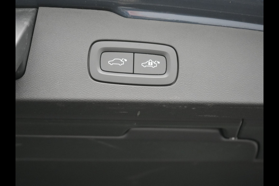 Volvo V60 T6 Recharge AWD Inscription PHEV 340pk Dealer O.H. | Panodak | Head Up | 360 Camera | Adaptive Cruise | Harman / Kardon | Lederen Sportstoelen Ventilatie & Memory | Keyless | Stoelen & Stuur Verwarmd | Apple Carplay | Navigatie | DAB | Plug In Hybrid |