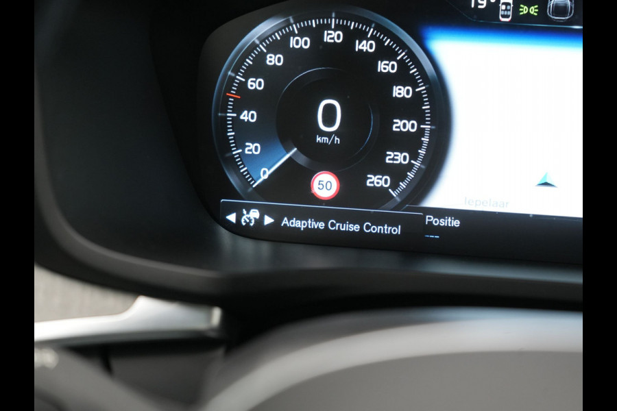 Volvo V60 T6 Recharge AWD Inscription PHEV 340pk Dealer O.H. | Panodak | Head Up | 360 Camera | Adaptive Cruise | Harman / Kardon | Lederen Sportstoelen Ventilatie & Memory | Keyless | Stoelen & Stuur Verwarmd | Apple Carplay | Navigatie | DAB | Plug In Hybrid |