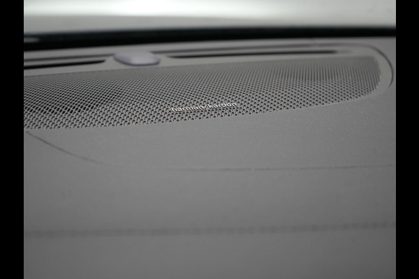 Volvo V60 T6 Recharge AWD Inscription PHEV 340pk Dealer O.H. | Panodak | Head Up | 360 Camera | Adaptive Cruise | Harman / Kardon | Lederen Sportstoelen Ventilatie & Memory | Keyless | Stoelen & Stuur Verwarmd | Apple Carplay | Navigatie | DAB | Plug In Hybrid |