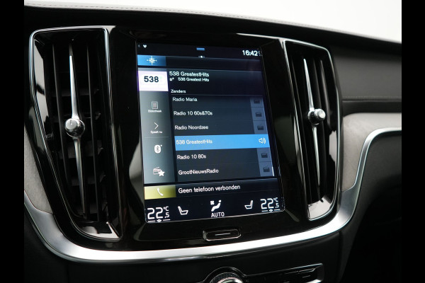 Volvo V60 T6 Recharge AWD Inscription PHEV 340pk Dealer O.H. | Panodak | Head Up | 360 Camera | Adaptive Cruise | Harman / Kardon | Lederen Sportstoelen Ventilatie & Memory | Keyless | Stoelen & Stuur Verwarmd | Apple Carplay | Navigatie | DAB | Plug In Hybrid |
