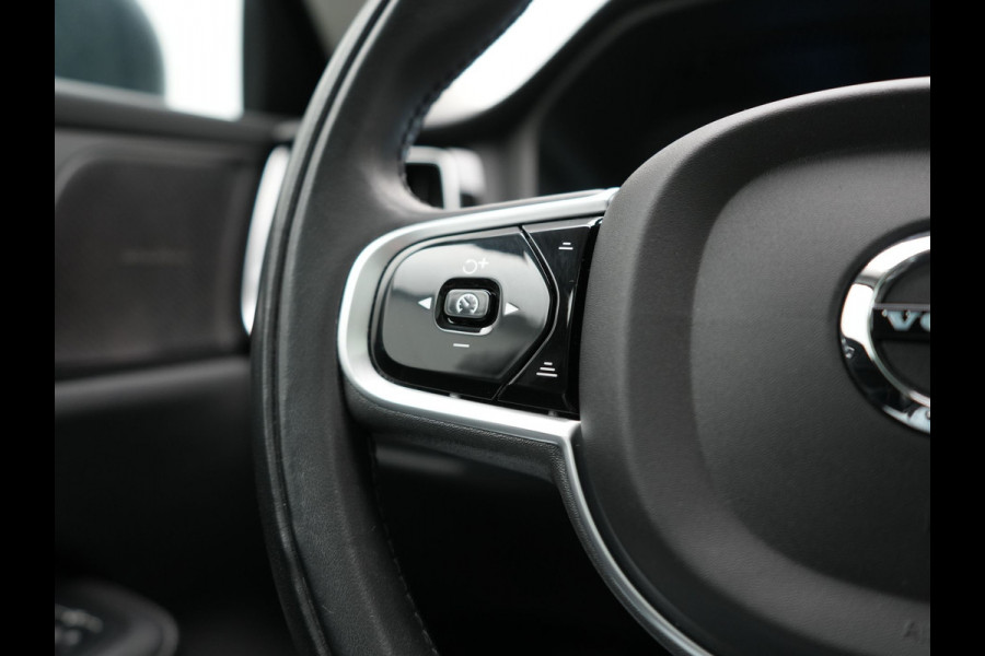 Volvo V60 T6 Recharge AWD Inscription PHEV 340pk Dealer O.H. | Panodak | Head Up | 360 Camera | Adaptive Cruise | Harman / Kardon | Lederen Sportstoelen Ventilatie & Memory | Keyless | Stoelen & Stuur Verwarmd | Apple Carplay | Navigatie | DAB | Plug In Hybrid |