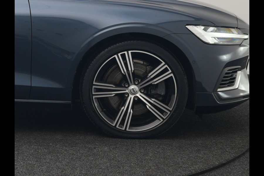 Volvo V60 T6 Recharge AWD Inscription PHEV 340pk Dealer O.H. | Panodak | Head Up | 360 Camera | Adaptive Cruise | Harman / Kardon | Lederen Sportstoelen Ventilatie & Memory | Keyless | Stoelen & Stuur Verwarmd | Apple Carplay | Navigatie | DAB | Plug In Hybrid |