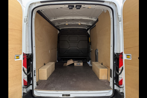 Ford E-Transit 68kWh 184PK L2H2 317km WLTP 95,7% (SOH) BEV Snelladen Cruise control Climate control Carplay Laadkabel Parkeersensoren