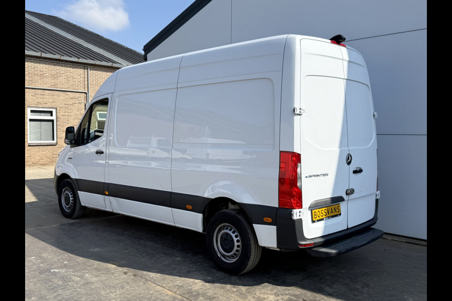 Mercedes-Benz eSprinter 312 55kWh 168km WLTP 94% (SOH) L2H2 80kw Snelladen Climate Control Camera Stoelverwarming