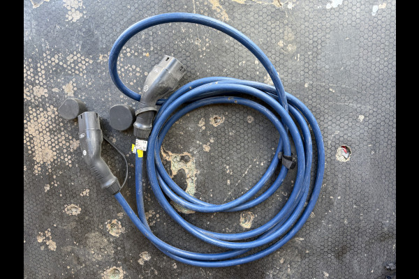 Ford E-Transit 68kWh 184PK L2H2 317km WLTP 95,7% (SOH) BEV Snelladen Cruise Control Climate Control Carplay Laadkabel Parkeersensoren