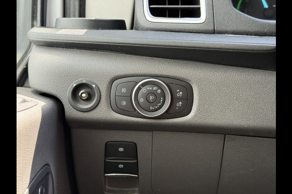 Ford E-Transit 68kWh 184PK L2H2 317km WLTP 95,7% (SOH) BEV Snelladen Cruise Control Climate Control Carplay Laadkabel Parkeersensoren
