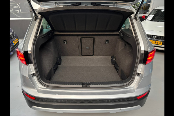 Seat Ateca 1.4 EcoTSI Style Business Intense / Trekhaak / Stoelverwarming