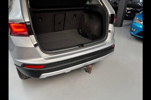 Seat Ateca 1.4 EcoTSI Style Business Intense / Trekhaak / Stoelverwarming