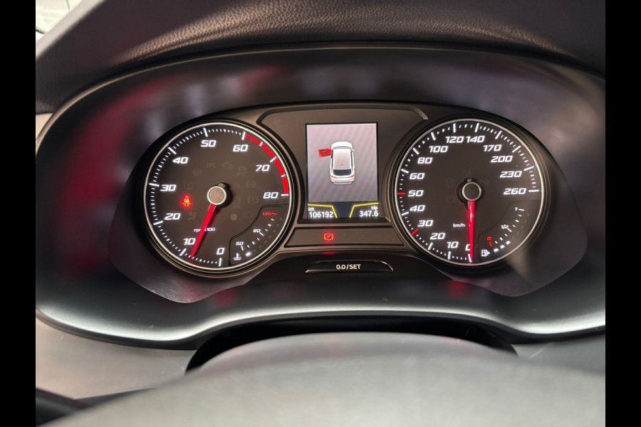 Seat Ateca 1.4 EcoTSI Style Business Intense / Trekhaak / Stoelverwarming