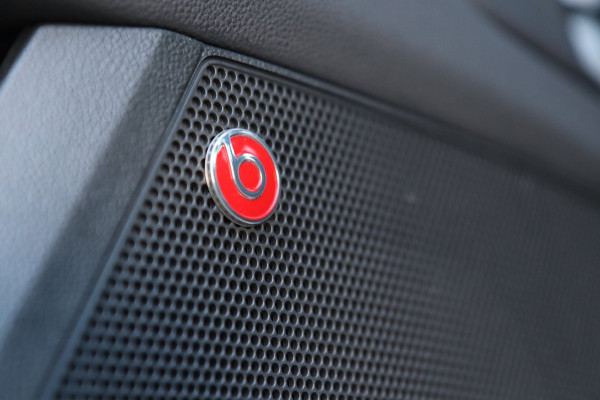 Seat Leon ST 1.5 TSI FR Edition Black / PANODAK / ACC / BEATS / KEYLESS / CAMERA