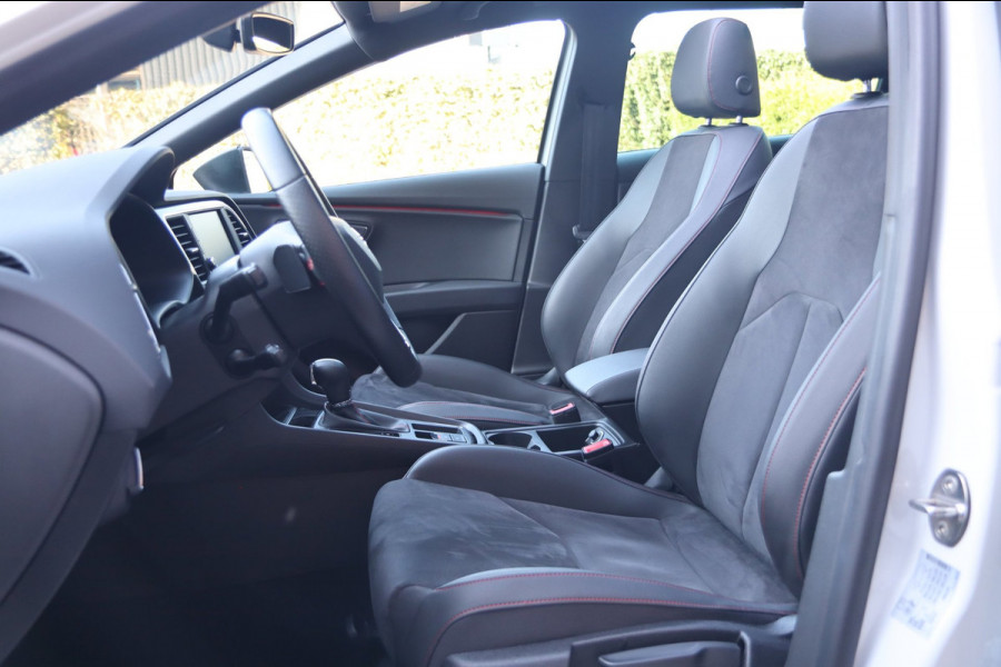 Seat Leon ST 1.5 TSI FR Edition Black / PANODAK / ACC / BEATS / KEYLESS / CAMERA