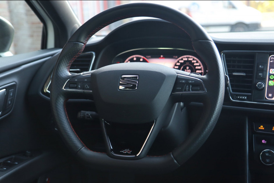 Seat Leon ST 1.5 TSI FR Edition Black / PANODAK / ACC / BEATS / KEYLESS / CAMERA