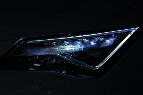 Seat Leon ST 1.5 TSI FR Edition Black / PANODAK / ACC / BEATS / KEYLESS / CAMERA