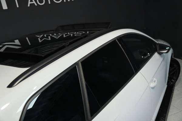 Seat Leon ST 1.5 TSI FR Edition Black / PANODAK / ACC / BEATS / KEYLESS / CAMERA