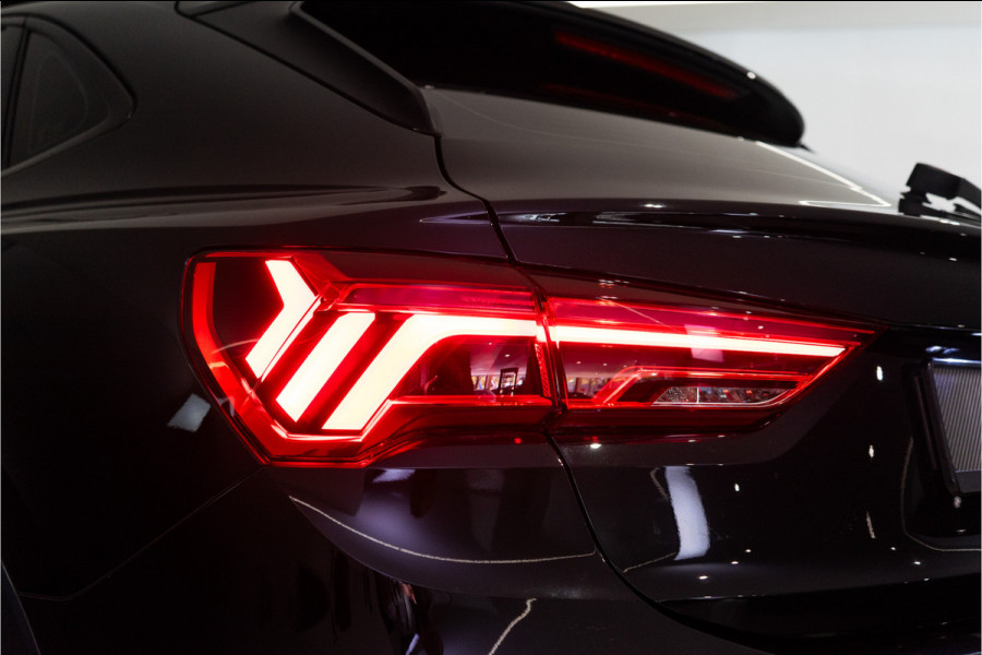 Audi Q3 Sportback 45 TFSI e Edition 245PK | Pano | 360 | Carplay | Matrix | Keyless | 12 MND Garantie