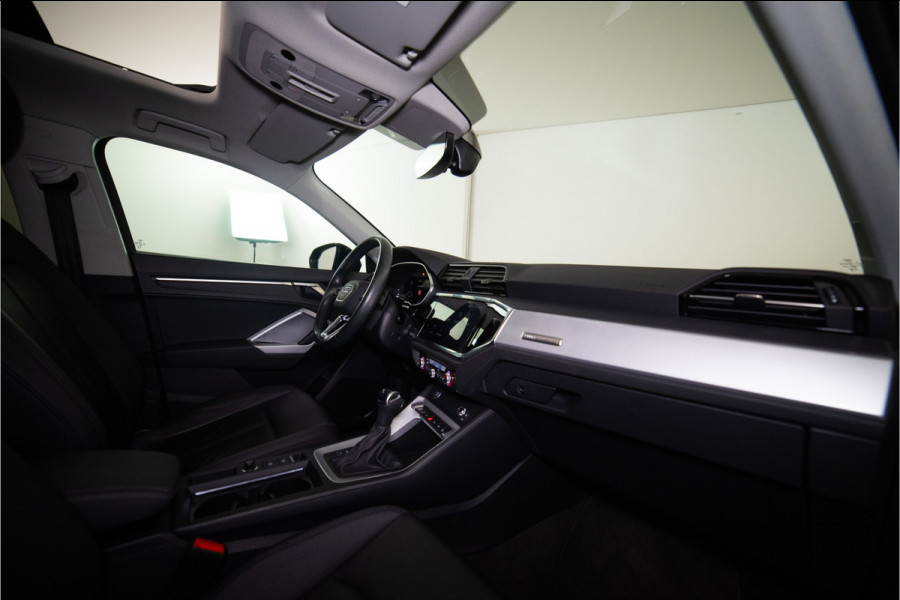 Audi Q3 Sportback 45 TFSI e Edition 245PK | Pano | 360 | Carplay | Matrix | Keyless | 12 MND Garantie